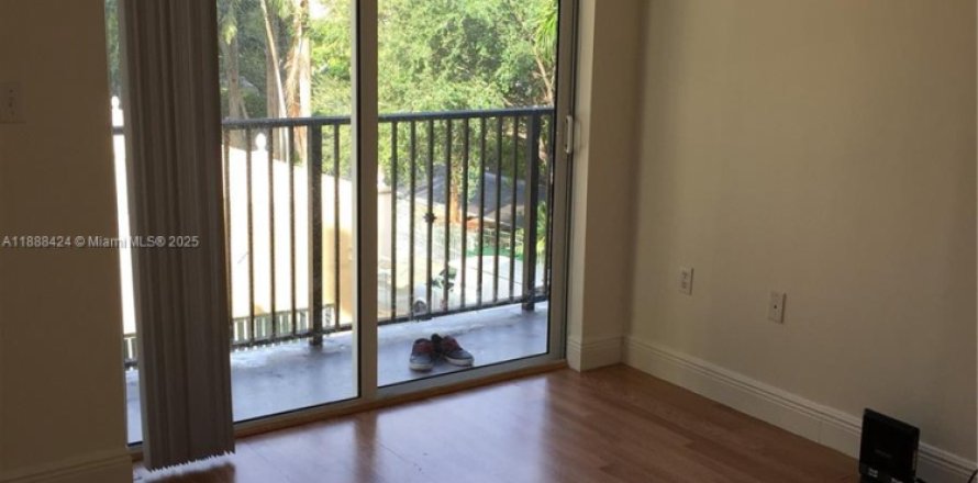 Condo in Miami, Florida, 1 bedroom  № 1942302
