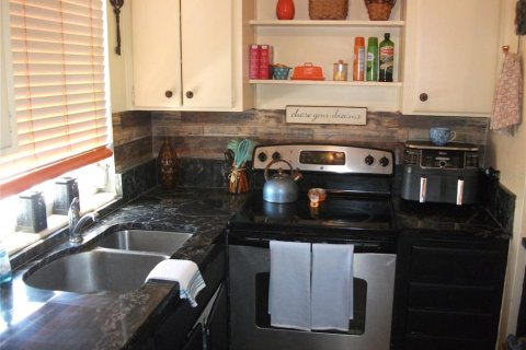 Condo in Clearwater, Florida, 2 bedrooms  № 1651184 - photo 8