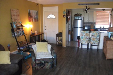 Condo in Clearwater, Florida, 2 bedrooms  № 1651184 - photo 5
