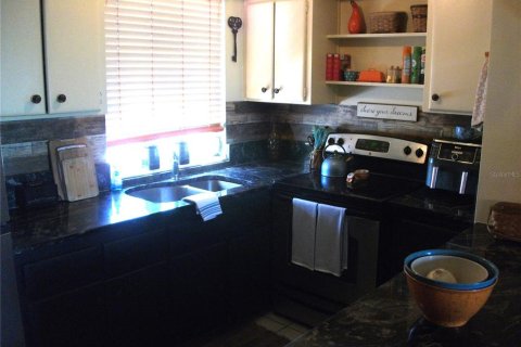 Condo in Clearwater, Florida, 2 bedrooms  № 1651184 - photo 6