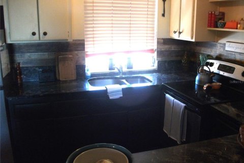 Condo in Clearwater, Florida, 2 bedrooms  № 1651184 - photo 7