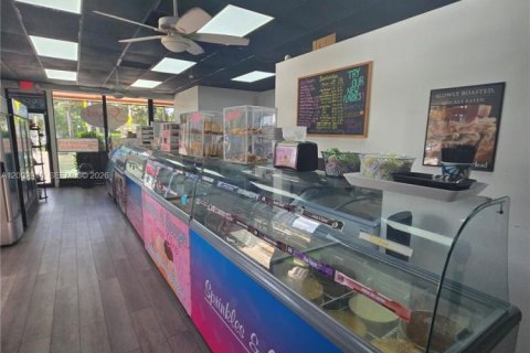 Immobilier commercial à vendre à Boca Raton, Floride № 2068521 - photo 3