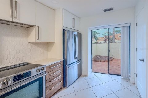 Touwnhouse à louer à Sarasota, Floride: 3 chambres, 142.6 m2 № 2405211 - photo 12