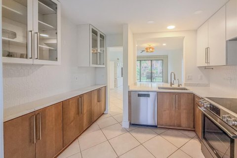 Touwnhouse à louer à Sarasota, Floride: 3 chambres, 142.6 m2 № 2405211 - photo 11