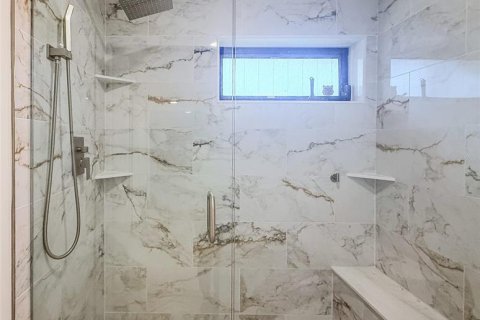 Touwnhouse à louer à Sarasota, Floride: 3 chambres, 142.6 m2 № 2405211 - photo 13