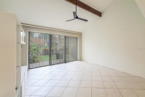 Touwnhouse à louer à Sarasota, Floride: 3 chambres, 142.6 m2 № 2405211 - photo 10