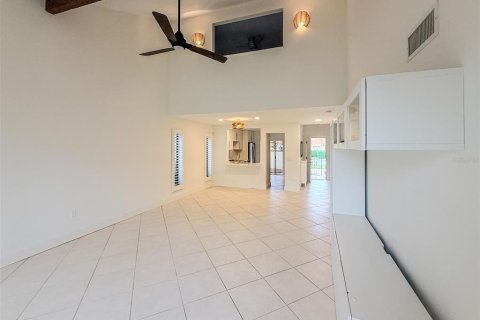 Touwnhouse à louer à Sarasota, Floride: 3 chambres, 142.6 m2 № 2405211 - photo 6