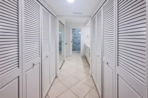 Touwnhouse à louer à Sarasota, Floride: 3 chambres, 142.6 m2 № 2405211 - photo 16
