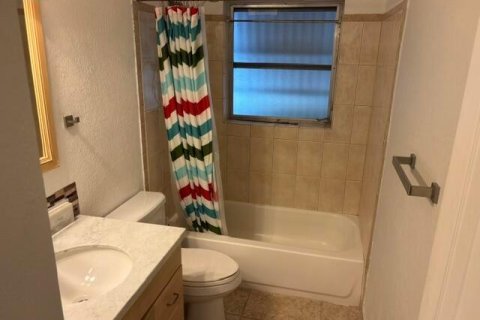 Appartement à louer à Deerfield Beach, Floride: 2 chambres, 101.17 m2 № 2261300 - photo 10