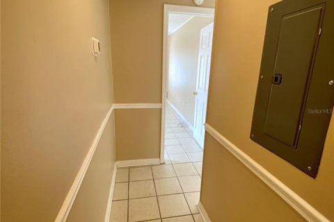 Condo in Tampa, Florida, 1 bedroom № 2209955 - photo 24