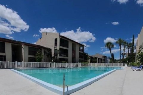 Condo in Tampa, Florida, 1 bedroom № 2209955 - photo 3