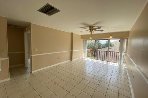 Condo in Tampa, Florida, 1 bedroom № 2209955 - photo 14