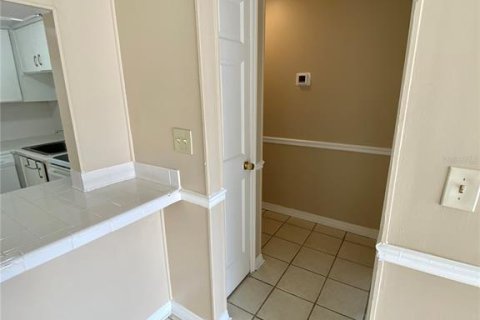 Condo in Tampa, Florida, 1 bedroom № 2209955 - photo 16