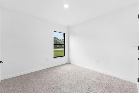 Casa en venta en North Port, Florida, 4 dormitorios, 184.32 m2 № 2100080 - foto 8