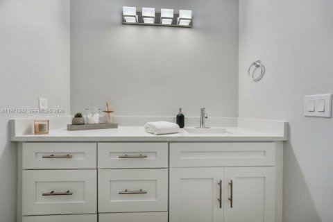 Copropriété à vendre à Weston, Floride: 2 chambres, 113.34 m2 № 2036596 - photo 19