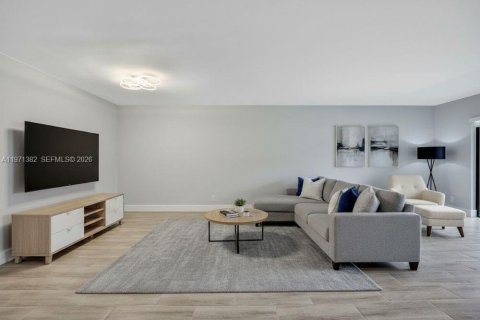 Copropriété à vendre à Weston, Floride: 2 chambres, 113.34 m2 № 2036596 - photo 4