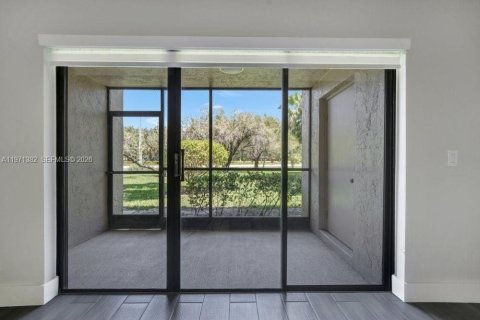 Copropriété à vendre à Weston, Floride: 2 chambres, 113.34 m2 № 2036596 - photo 18