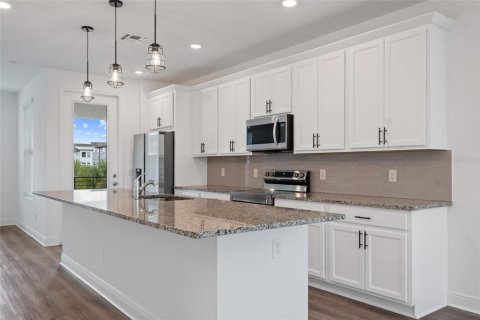 Adosado en alquiler en Orlando, Florida, 3 dormitorios, 201.32 m2 № 1918664 - foto 20