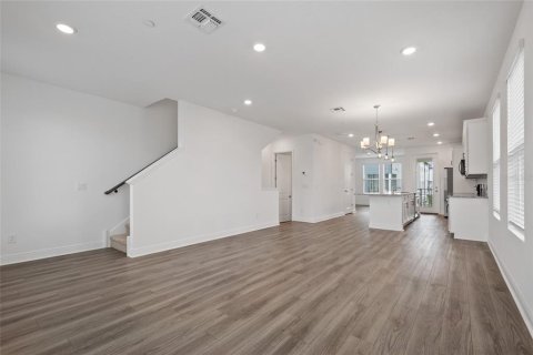 Adosado en alquiler en Orlando, Florida, 3 dormitorios, 201.32 m2 № 1918664 - foto 18