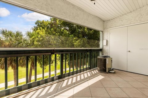 Copropriété à vendre à Orlando, Floride: 2 chambres, 90.12 m2 № 2111621 - photo 22