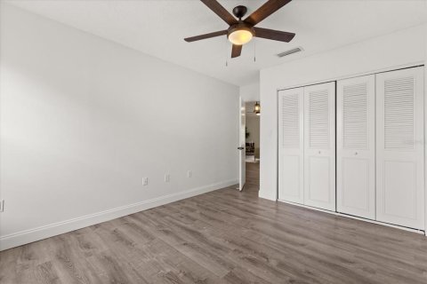 Copropriété à vendre à Orlando, Floride: 2 chambres, 90.12 m2 № 2111621 - photo 17