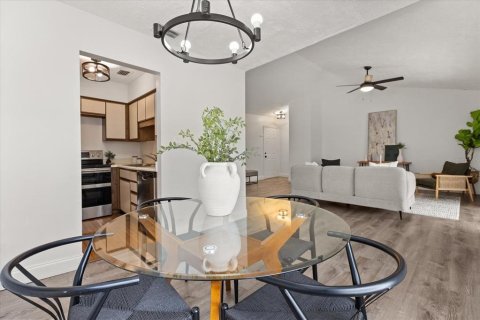 Copropriété à vendre à Orlando, Floride: 2 chambres, 90.12 m2 № 2111621 - photo 10