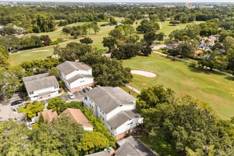 Copropriété à vendre à Orlando, Floride: 2 chambres, 90.12 m2 № 2111621 - photo 27