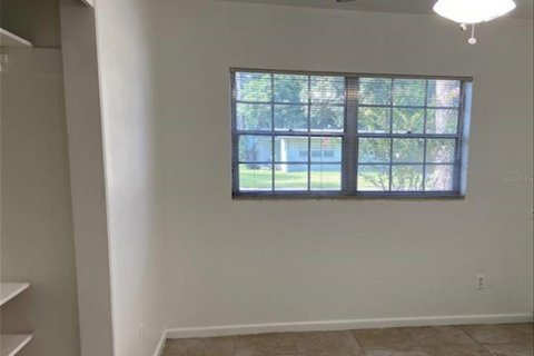 Villa ou maison à vendre à Gainesville, Floride: 4 chambres, 145.39 m2 № 2396515 - photo 21