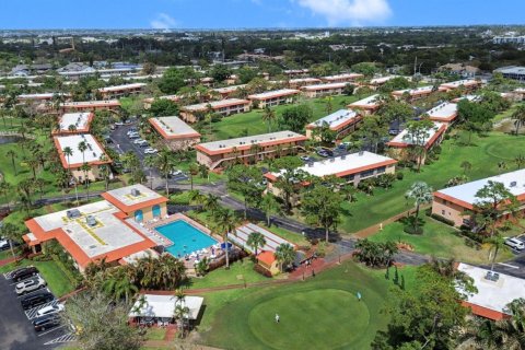 Condo in Stuart, Florida, 1 bedroom  № 2189483 - photo 23