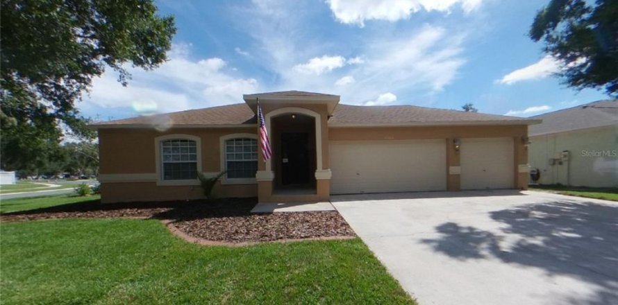 Casa en Riverview, Florida 3 dormitorios, 167.22 m2 № 1911020
