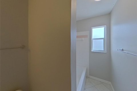 Casa en alquiler en Riverview, Florida, 3 dormitorios, 167.22 m2 № 1911020 - foto 14