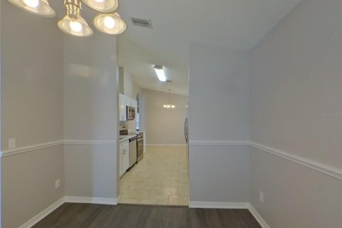 Casa en alquiler en Riverview, Florida, 3 dormitorios, 167.22 m2 № 1911020 - foto 4
