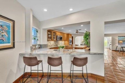 House in Wilton Manors, Florida 3 bedrooms, 262.36 sq.m. № 1799173 - photo 8