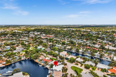 House in Wilton Manors, Florida 3 bedrooms, 262.36 sq.m. № 1799173 - photo 24