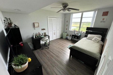 Condominio en venta en Pompano Beach, Florida, 3 dormitorios, 129.13 m2 № 2087611 - foto 21