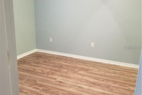 Apartment in Brandon, Florida 2 bedrooms, 75.34 sq.m. № 2218099 - photo 10