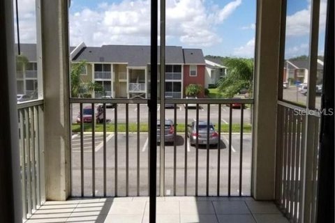 Apartment in Brandon, Florida 2 bedrooms, 75.34 sq.m. № 2218099 - photo 7