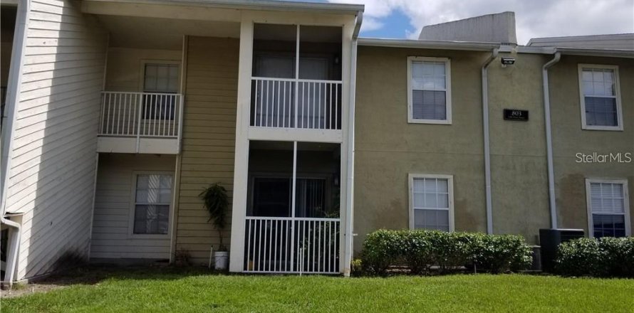 Apartment in Brandon, Florida 2 bedrooms, 75.34 sq.m. № 2218099