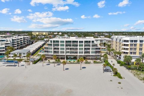 Condo in Sarasota, Florida, 4 bedrooms  № 2347211 - photo 6