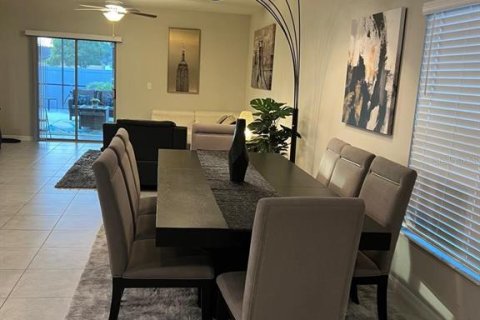 Casa en alquiler en Wimauma, Florida, 6 dormitorios, 240.52 m2 № 1804041 - foto 8