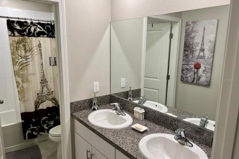 Casa en alquiler en Wimauma, Florida, 6 dormitorios, 240.52 m2 № 1804041 - foto 26