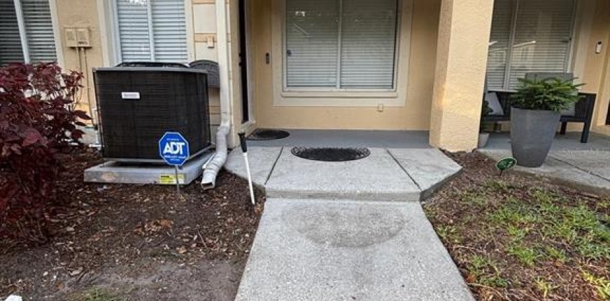 Adosado en Riverview, Florida 2 dormitorios, 134.52 m2 № 1775743