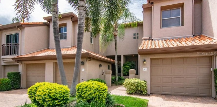 Touwnhouse à Tampa, Floride 3 chambres, 137.5 m2 № 2416593