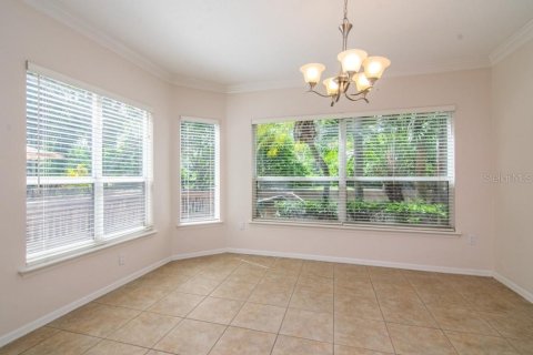 Touwnhouse à louer à Tampa, Floride: 3 chambres, 137.5 m2 № 2416593 - photo 11