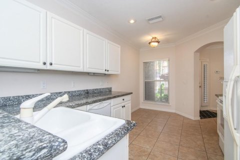 Touwnhouse à louer à Tampa, Floride: 3 chambres, 137.5 m2 № 2416593 - photo 13