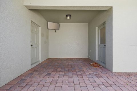 Adosado en venta en Winter Garden, Florida, 3 dormitorios, 162.67 m2 № 2429038 - foto 28