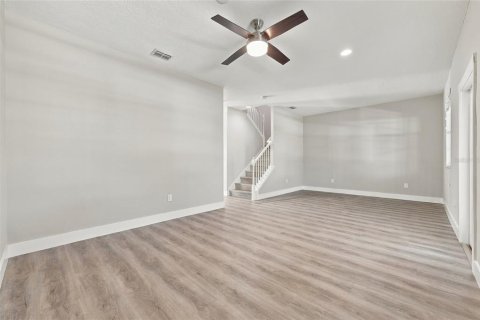 Adosado en venta en Winter Garden, Florida, 3 dormitorios, 162.67 m2 № 2429038 - foto 11