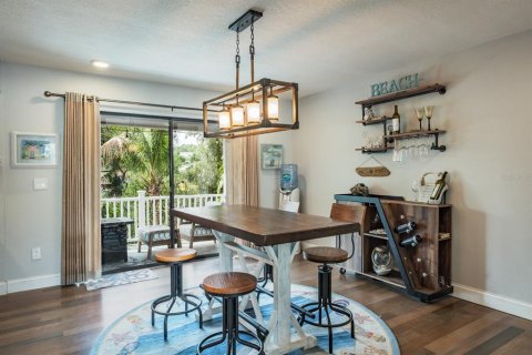 Casa en venta en Palm Harbor, Florida, 4 dormitorios, 232.81 m2 № 1592532 - foto 16