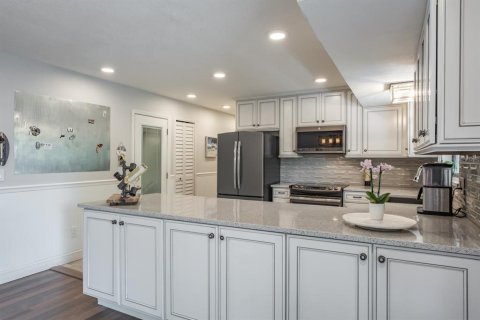 Casa en venta en Palm Harbor, Florida, 4 dormitorios, 232.81 m2 № 1592532 - foto 22