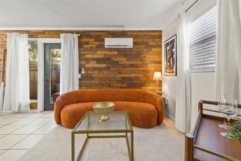 Villa ou maison à louer à Tampa, Floride: 1 chambre, 55.74 m2 № 2416698 - photo 14